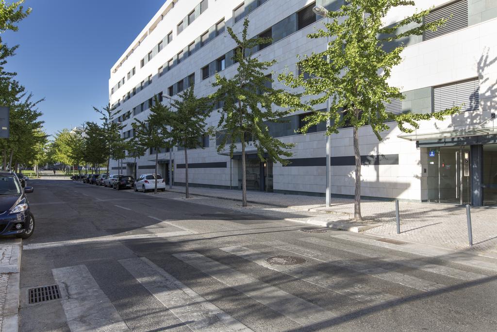 Apt In Lisbon Marina Tejo - Parque Das Nacoes Eksteriør billede